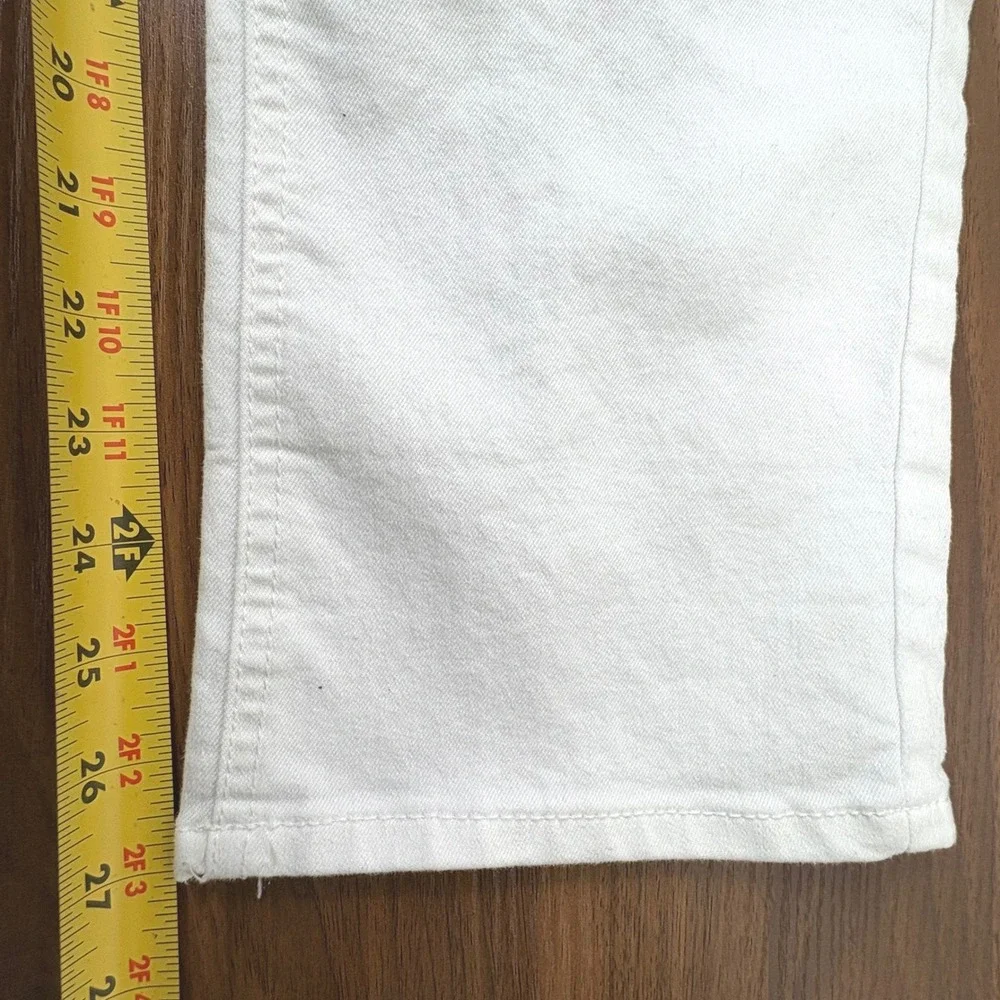 Frye Straight Leg‎ Jeans Women 8/29 White High Rise Denim Chic Modern Uniform